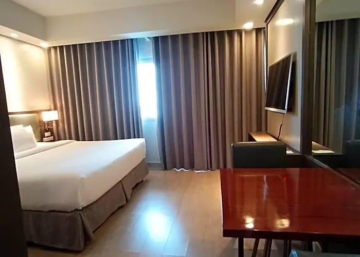 Gba Condotel At Bonifacio Civic Center Tower *